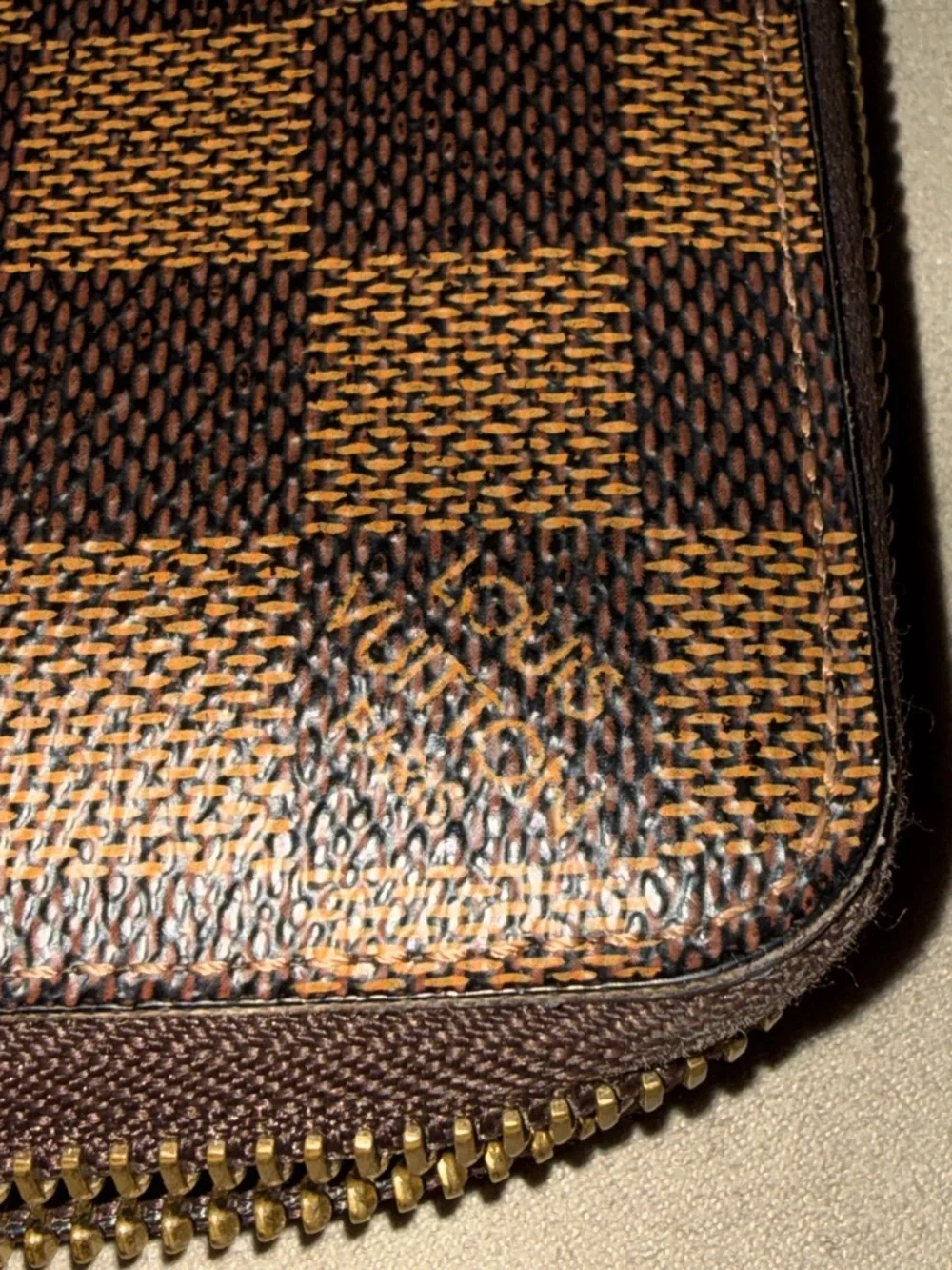 💯 Authentic Louis Vuitton Zippy Compact Wallet Damier Ebene